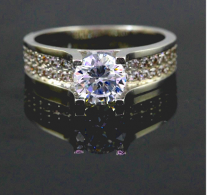 U LOVE SOL RING CZ